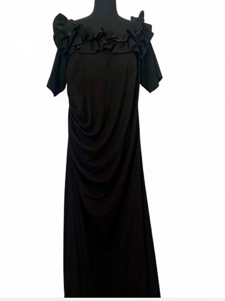 Xscape Black Ruffle-Detail Long Sleeve Gown